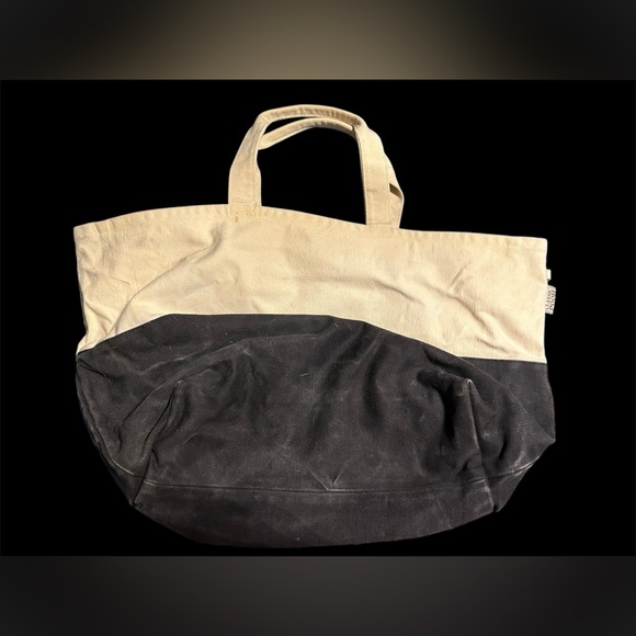 Disney Winnie the Pooh tote bag. Well loved. Some wear discoloration. Zip close. - Picture 2 of 13